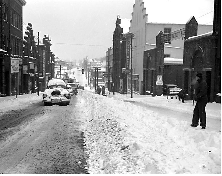 1960 Main Street